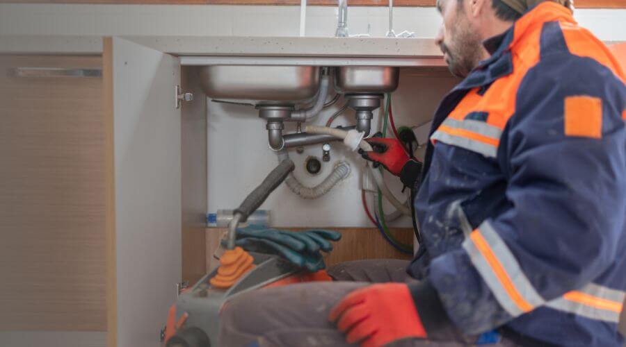 Professional slab leak plumber services in Amoret, MO